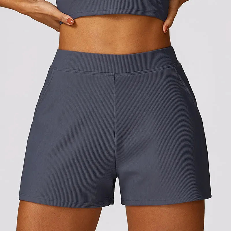 Short Feminino com Cintura Alta Solto