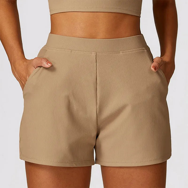 Short Feminino com Cintura Alta Solto